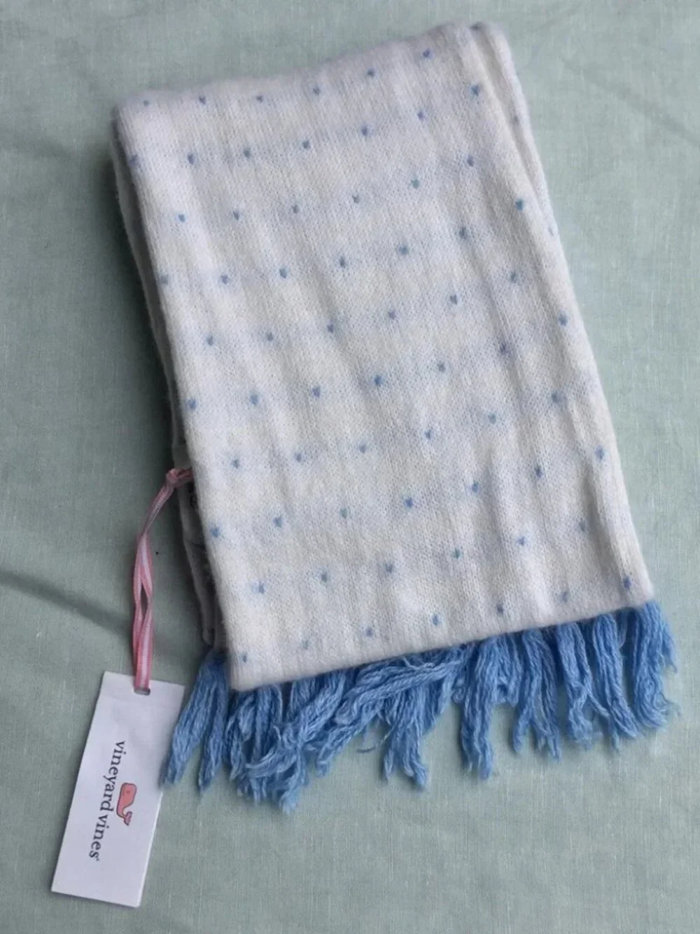 NWT Vineyard Vines blue & white fair isle wool blend whale scarf & mittens set